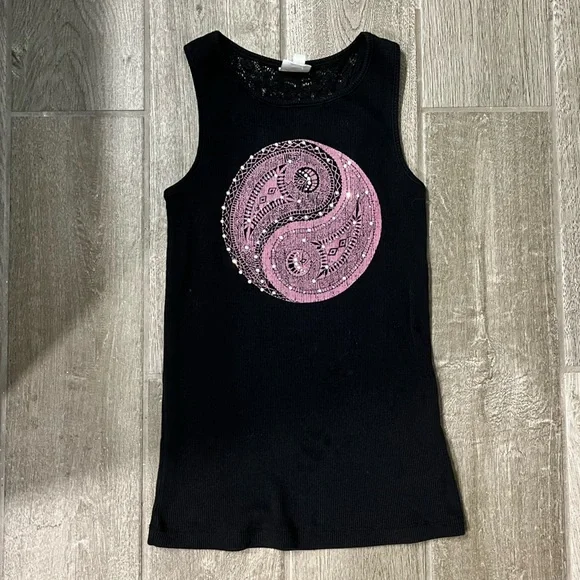 Yin and Yang Sleeveless Shirt Yin and Yang Tank top Size Youth XL - Picture 1 of 3